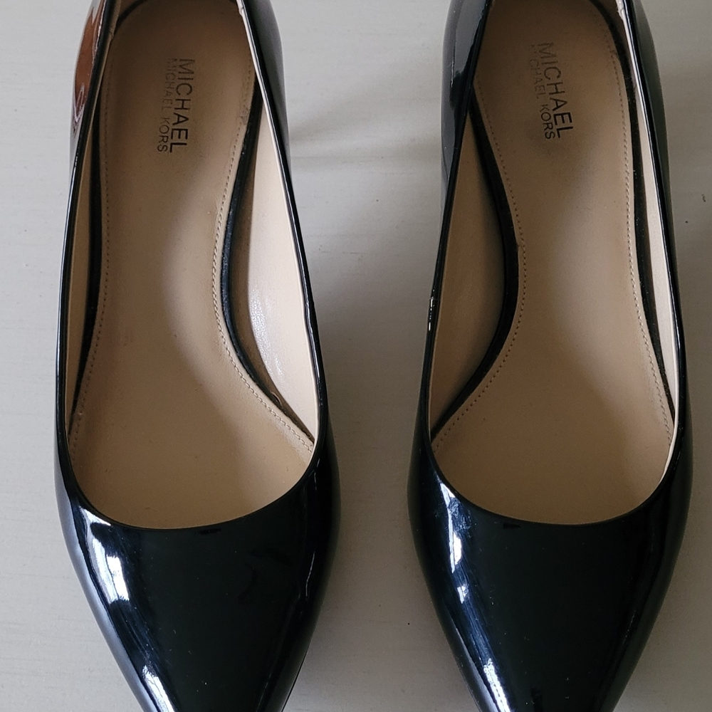 Michael Kors black patent leather pumps, ( kitten heal )